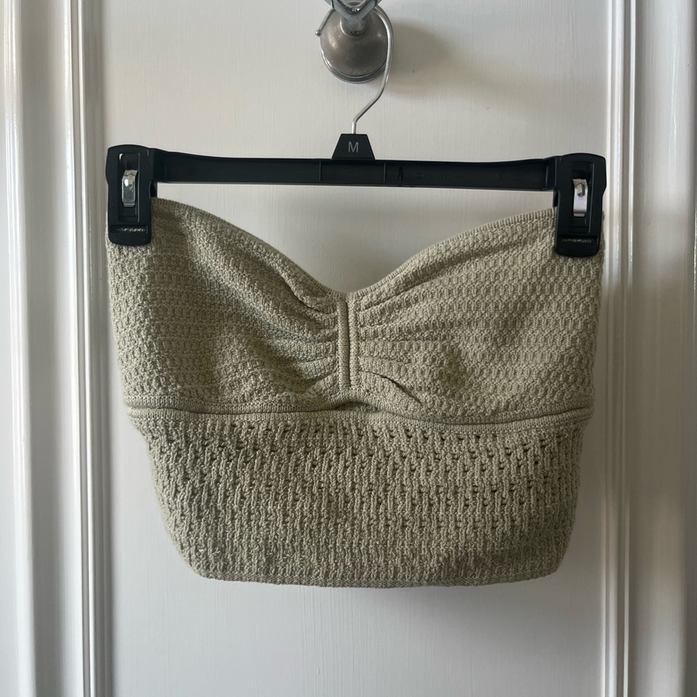American Eagle Outfitters Light green cropped Knit Top